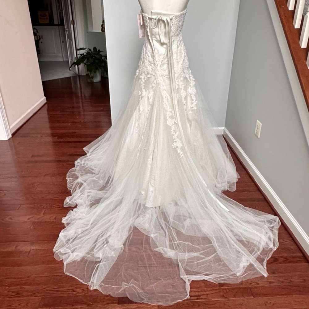 David’s Bridal Floral Laced Strapless Corset Princess Bridal Wedding Dress Ivory - Picture 2 of 11